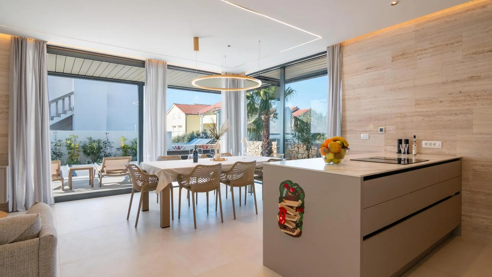 Villa Belmar Family House With Play Room For Kids & Pool Mandre