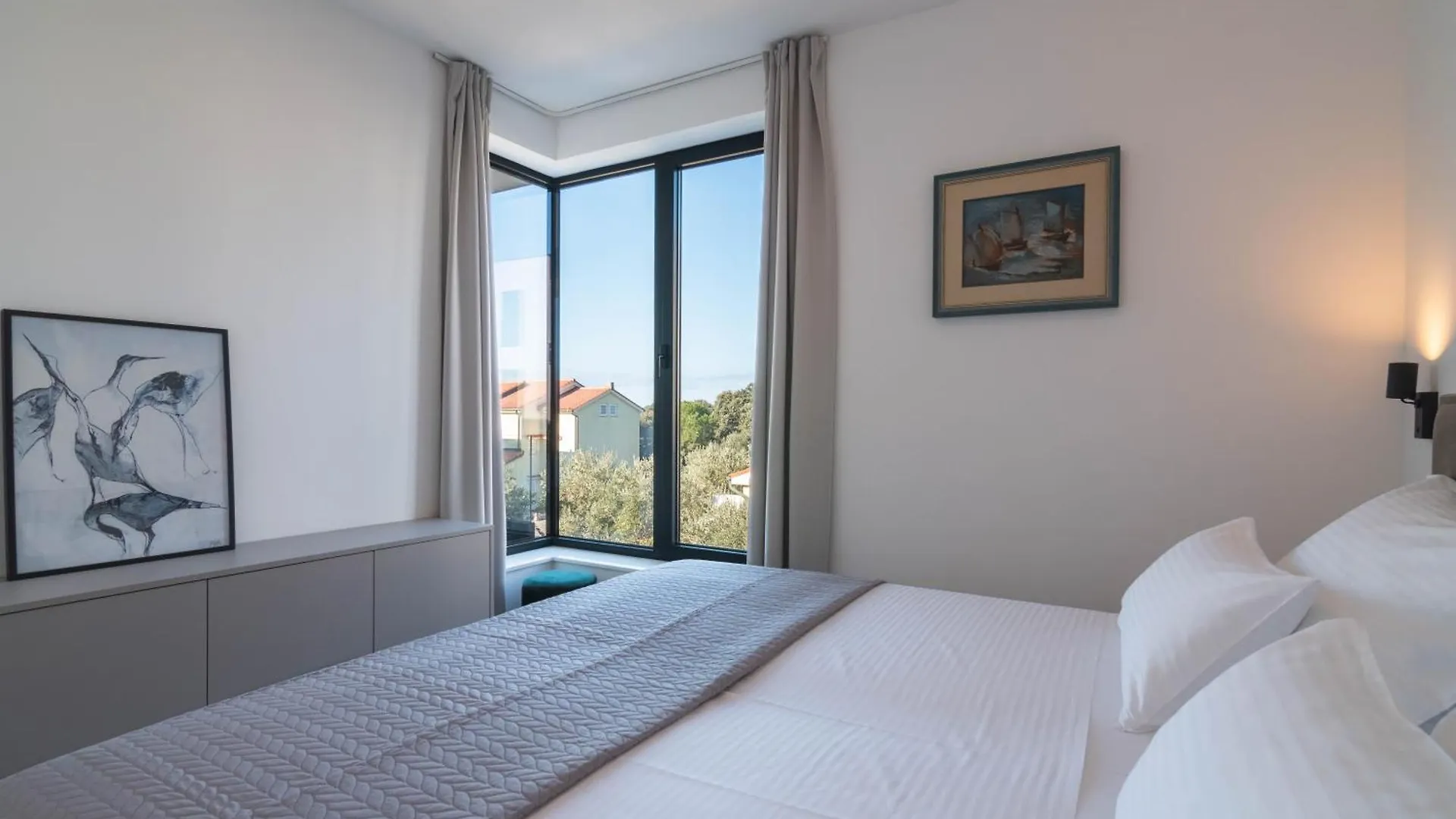 Villa Belmar Family House With Play Room For Kids & Pool Mandre 0*,